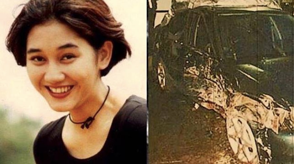 Nike Ardila meninggal dunia akibar kecelakaan dengan mobil kesayangannya