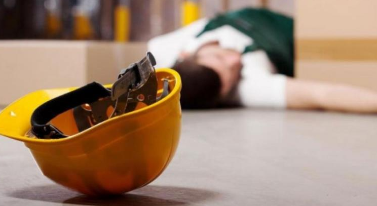 Sejumlah Pekerja Tertimpa Atap Bangunan Proyek Hotel, Salah Satunya Warga Mertoyudan