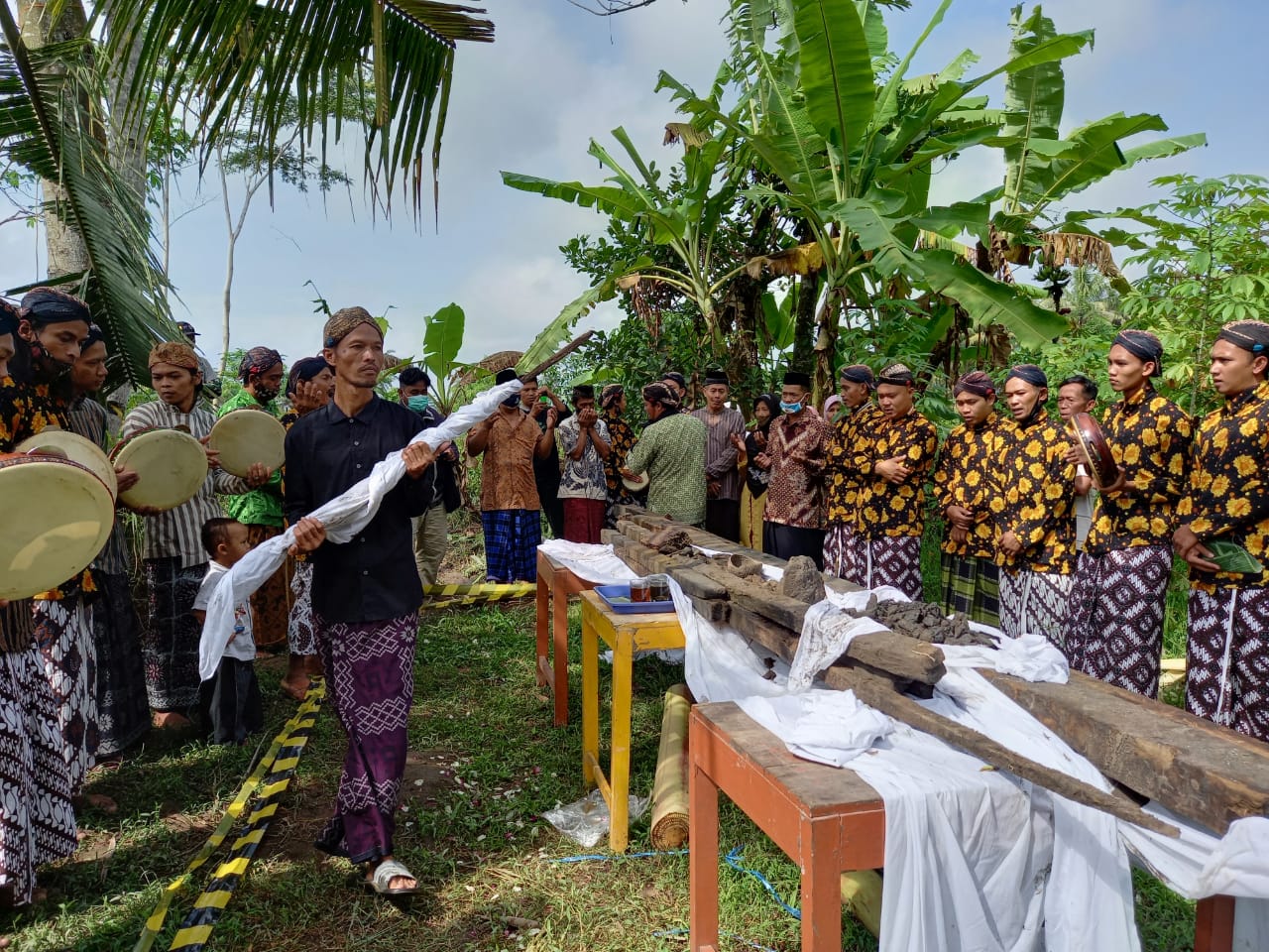 Warga Muntilan Gelar Prosesi Ritual, Bangkitkan Kembali Masjid Jaman Mataram