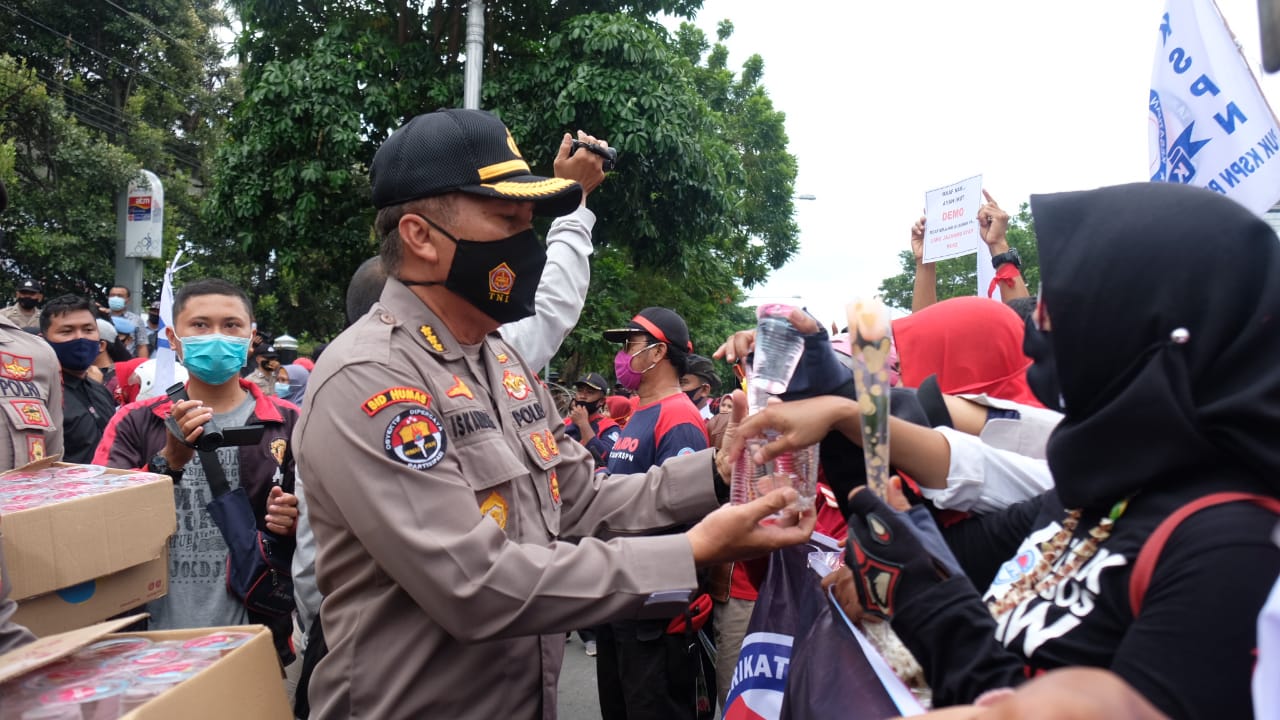 11 Buruh di Semarang Positif Covid-19 Usai Demo Tolak UU Cipta Kerja