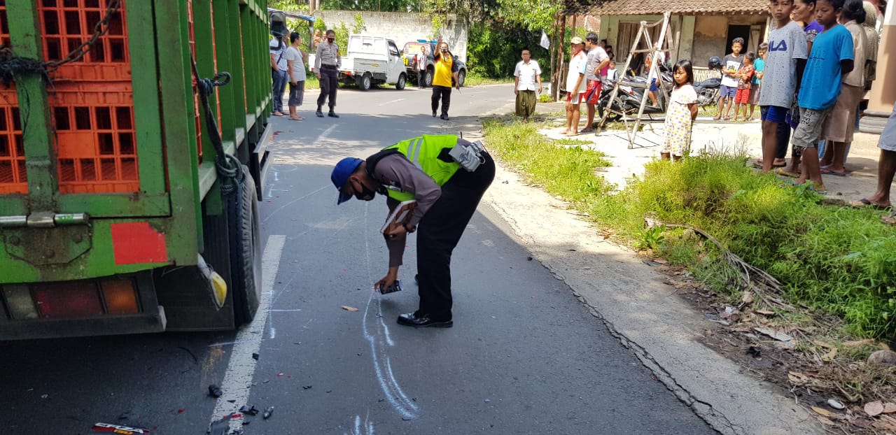 Kecelakaan Maut di Tegalrejo, Pengendara Motor Meninggal Dunia