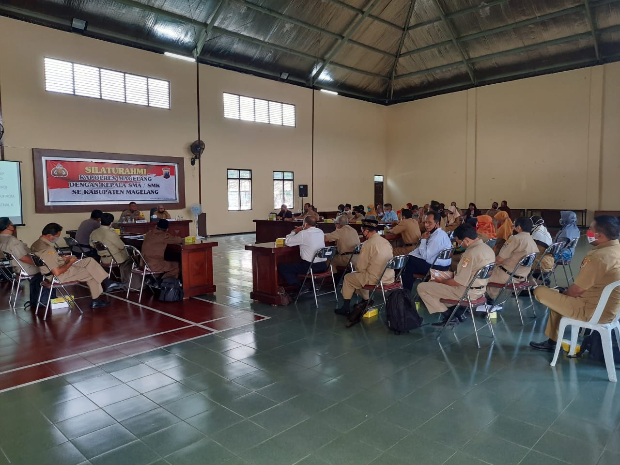 pertemuan Kapolres Magelang bersama 74 Kepala Sekolah SMK Sederajat (26/10/2020)-(Foto: istimewa)