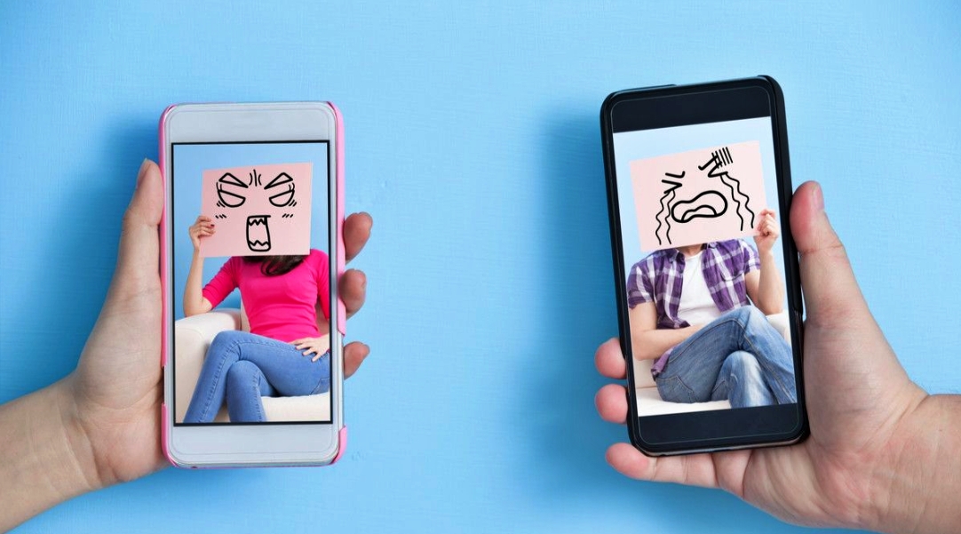 Modus Pacar di media sosial secara online
