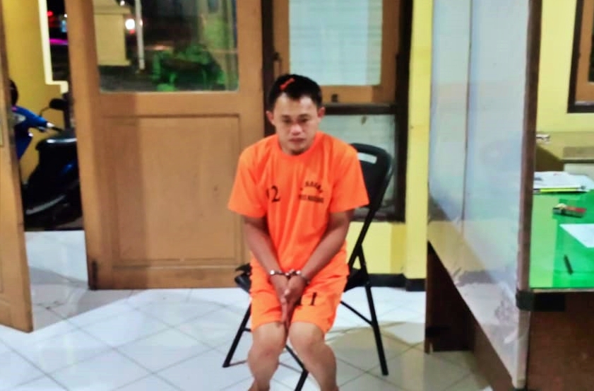 Pelaku Pencurian Kota Amal di Dukun Magelang (4/11/2020)-(FotoL istimewa)
