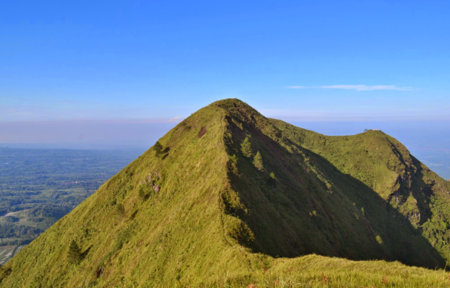 Gunung Andong (foto : internet)