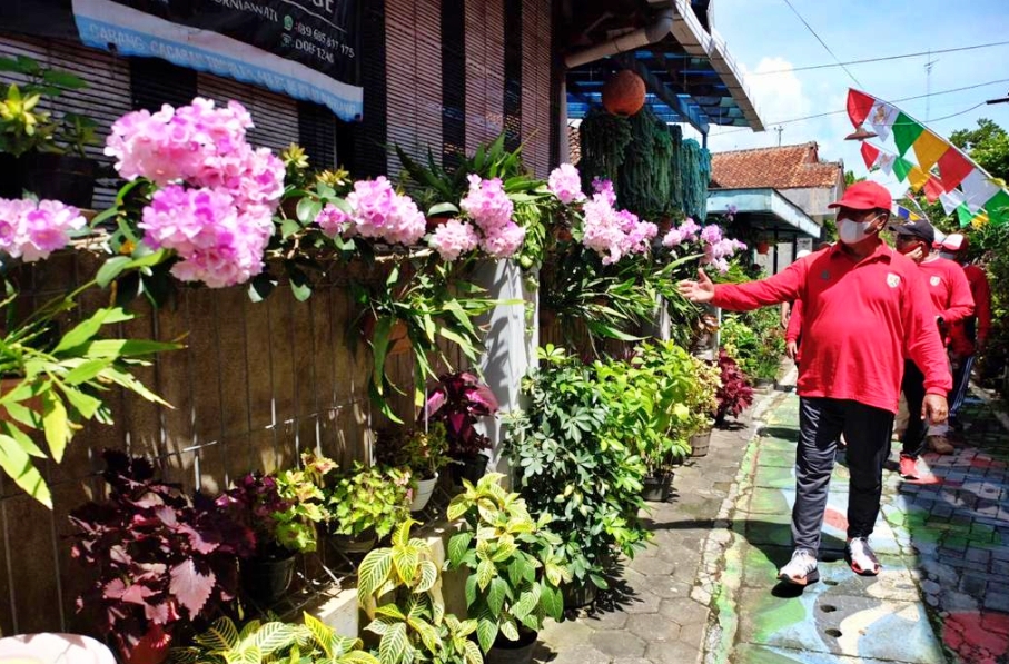 Wali Kota Magelang Blusukan Ke Kampung Kampung (3/11/2020)-(FotoL Istimewa)