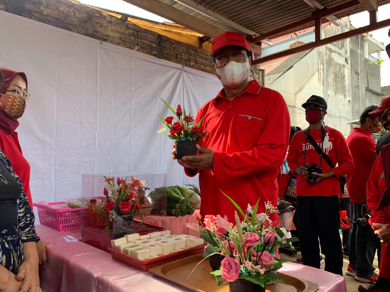 Wali Kota Magelang saat berkunjung ke pengolahan limbah minyak