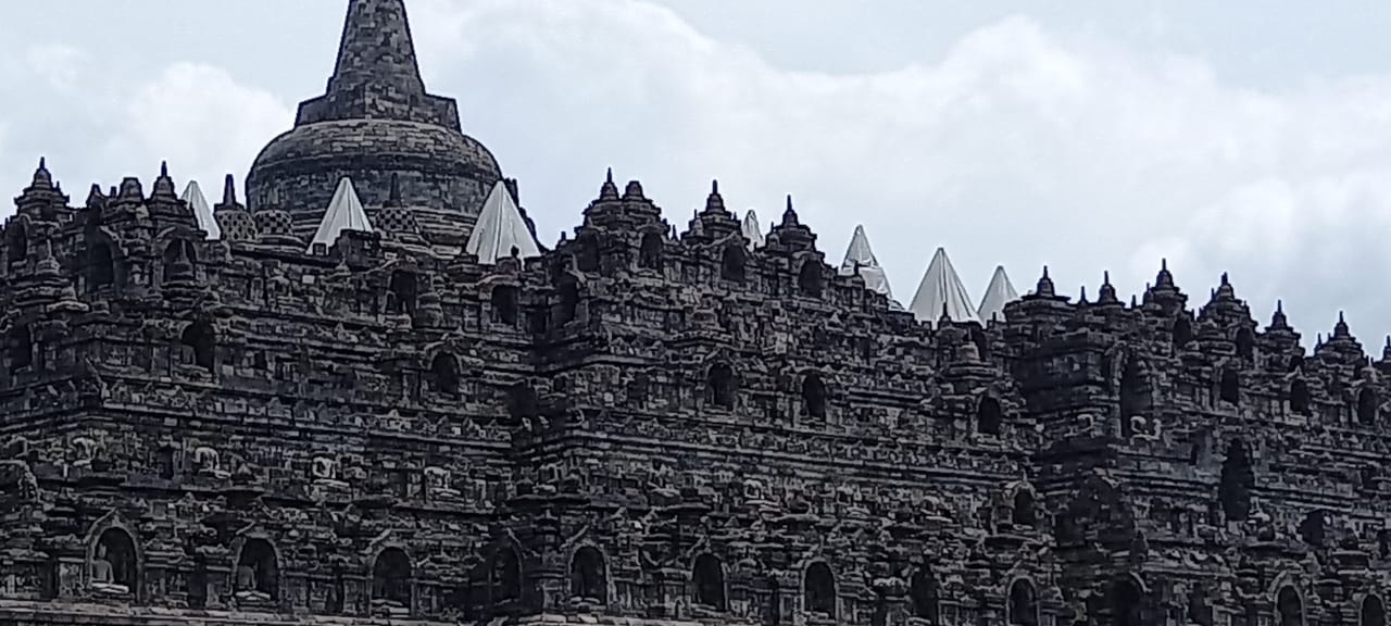 Banyak Wisatawan Tidak Tahu Candi Borobudur Tutup, Terpaksa Putar Balik