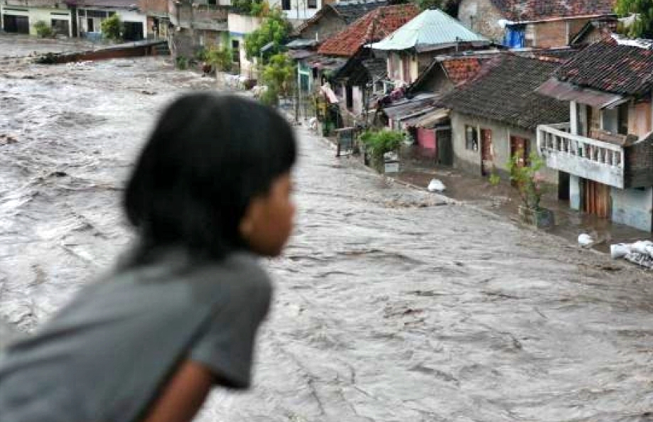 banjir lahar hujan sungai code jogja 2011 lalu_foto internet