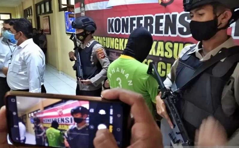 Guru Madrasah nekat cabuli 30 murid laki lakinya dengan cara sodomi
