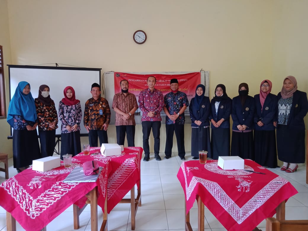 Kelompok PPMT UNIMMA setelah lakukan pelatihan kepada Guru SD N Sutopati 1 Kajoran