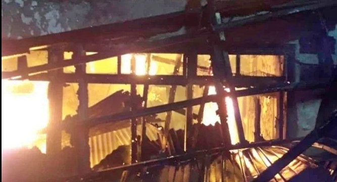 calon pengantin perempuan tewas terbakar dalam rumah ((/12/2020)-(Foto: viva)
