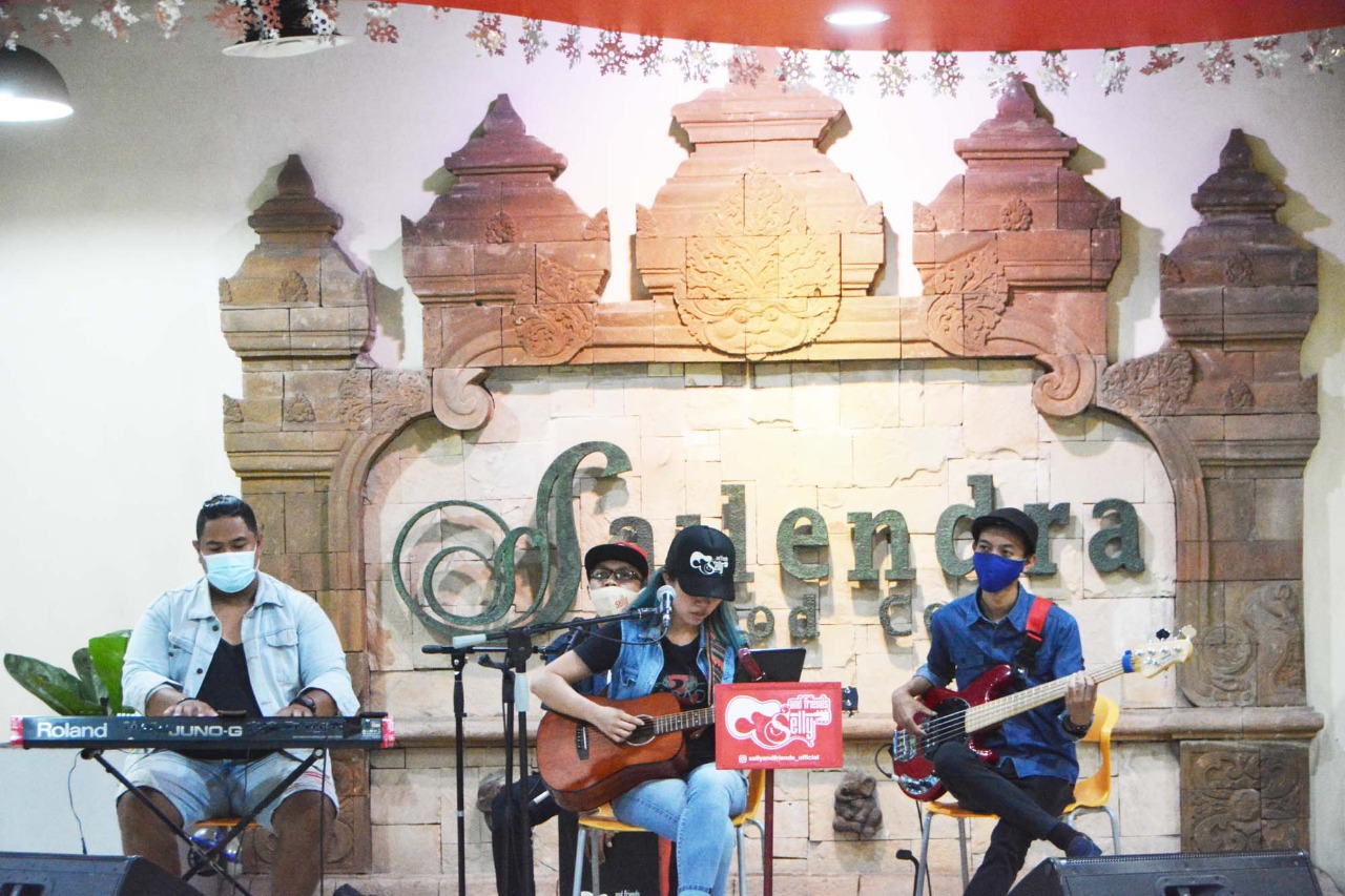 Live musik di Artos Mall meriahkan Natal Tahun 2020