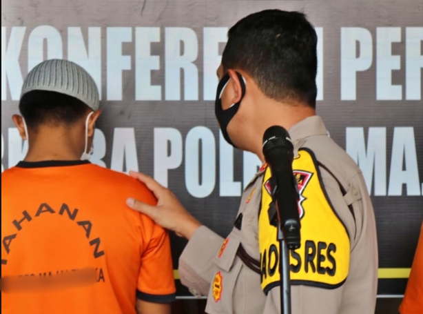 pelaku penganiayaan kepada seorang pria yang selingkuh dengan istrinya