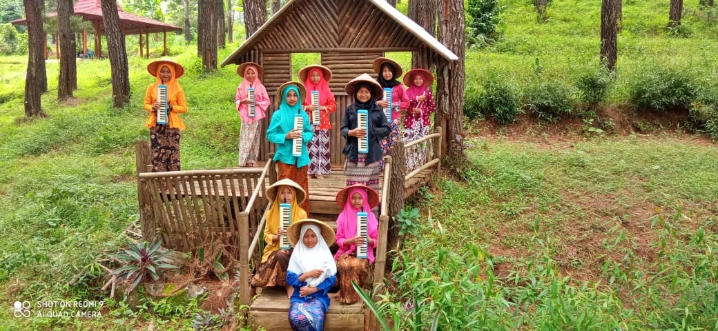 Marching band Genderang Jihad Magelang