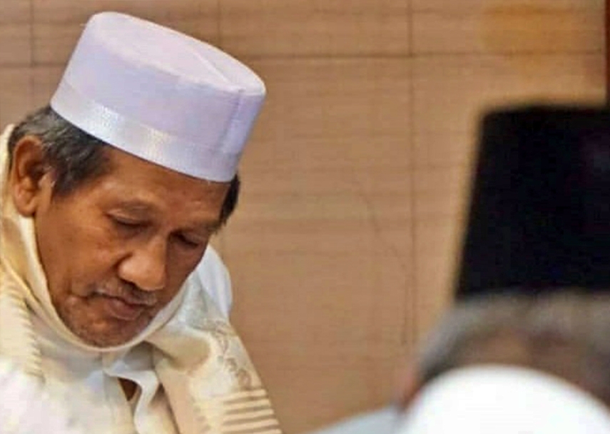 Pengasuh Ponpes Al-Munawwir, Krapyak, KH R Najib Abdul Qadir Munawwir