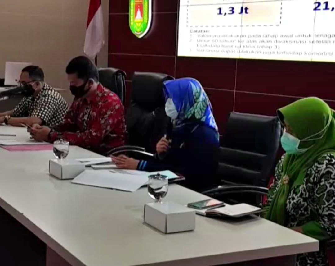 Presscon Vaksinasi Covid-19 Kabupaten Magelang Di CMR Pemkab (15/1/2021)