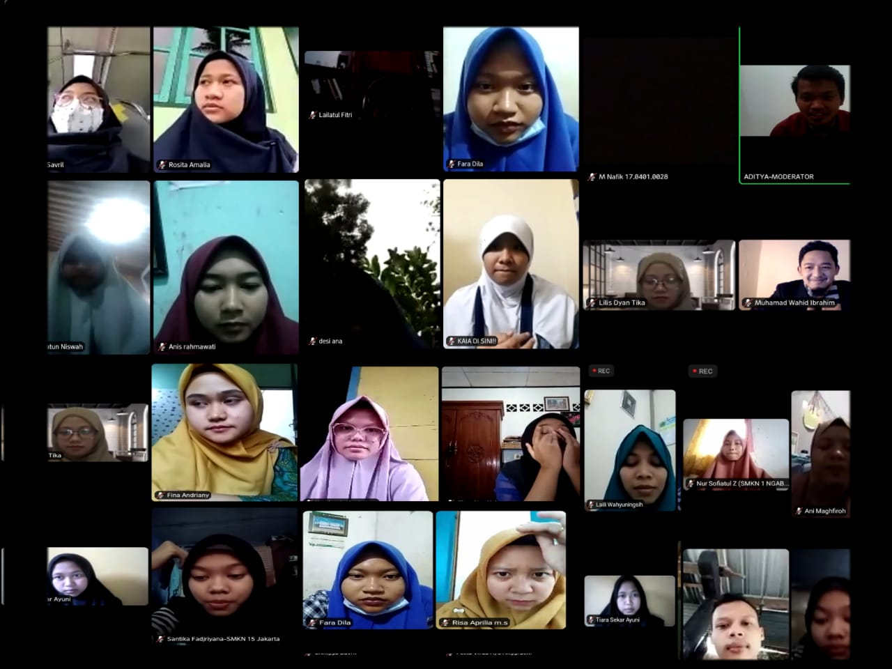 Web Seminar mahasiswa UNIMMA terkait Beasiswa Pendidikan