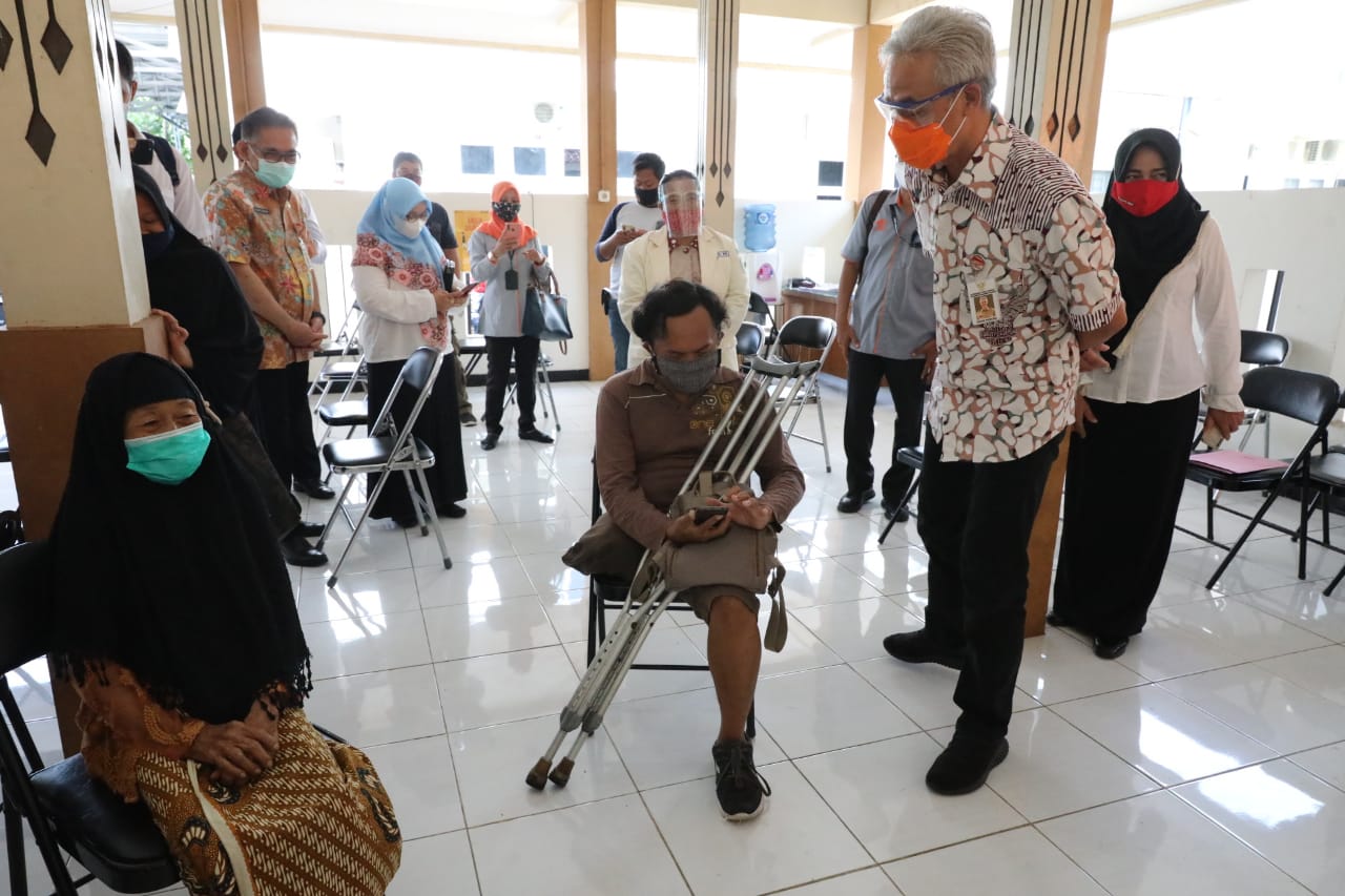 Masa PPKM, Ganjar Minta Pembagian BST Tetap Berjalan