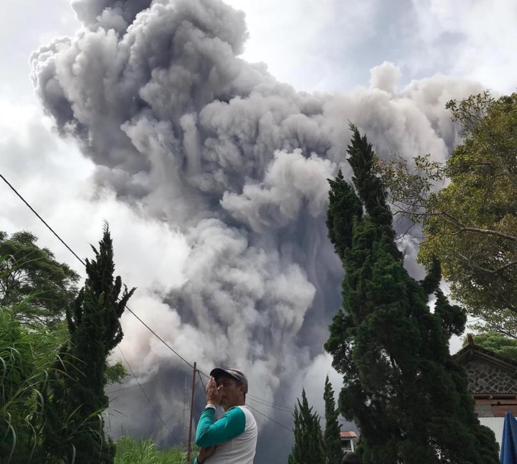 (sumber: lintas merapi)