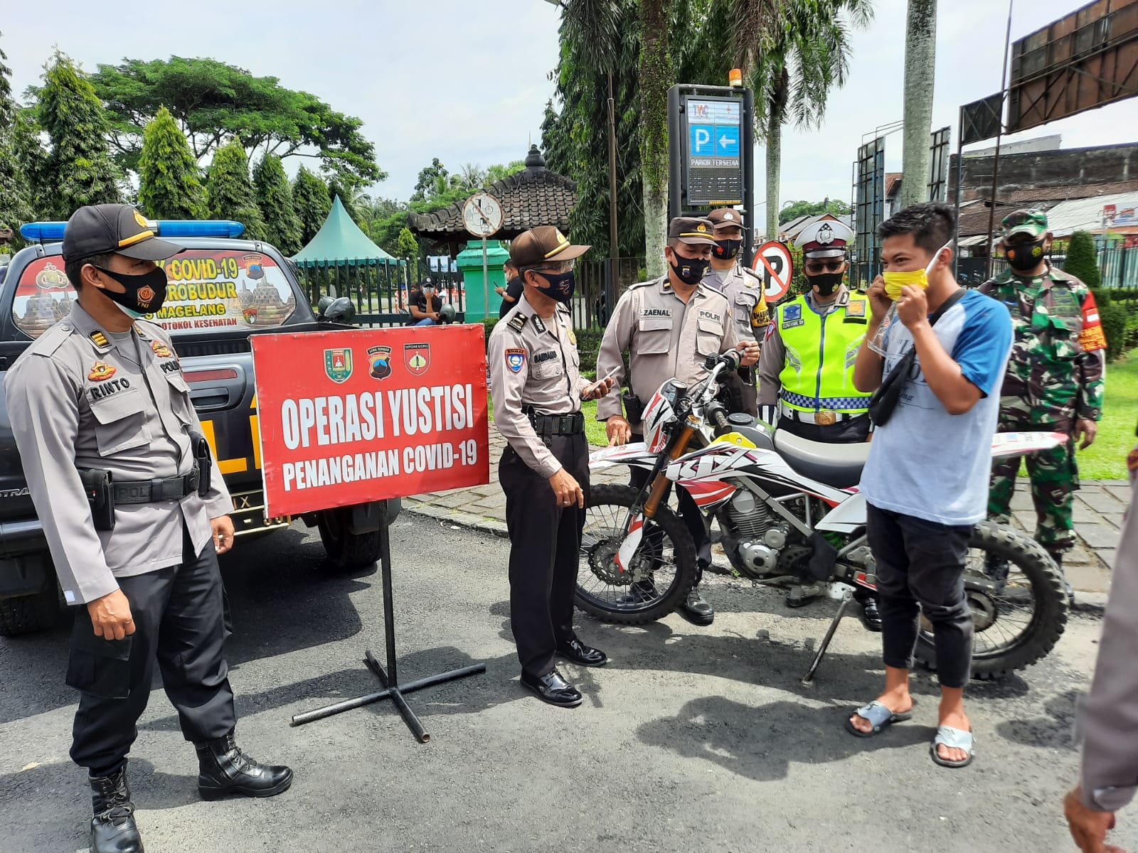 Operasi Yustisi Gerakan Jateng Di Rumah Saja