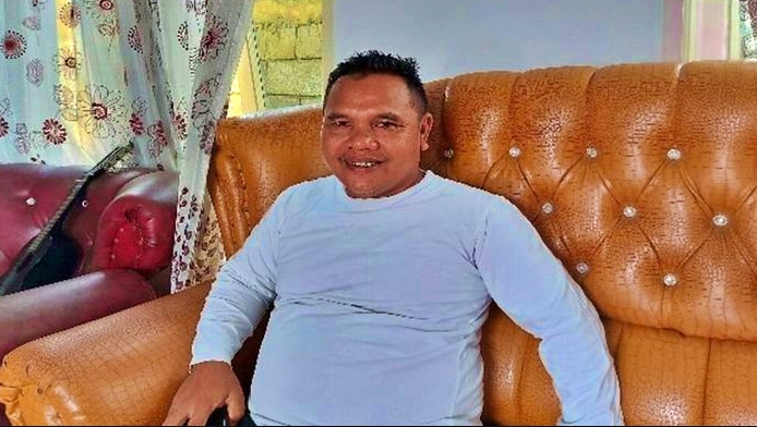 Sang pencipta lagu Terpesona Yakni Semuel Takatelide