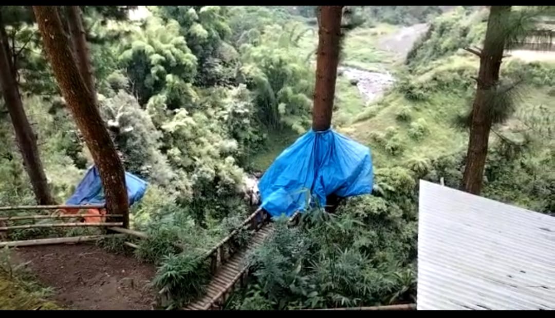 Spot Foto di Wisata Air Terjun Kedung Kayang Ditutup Terpal (15/2/2021)