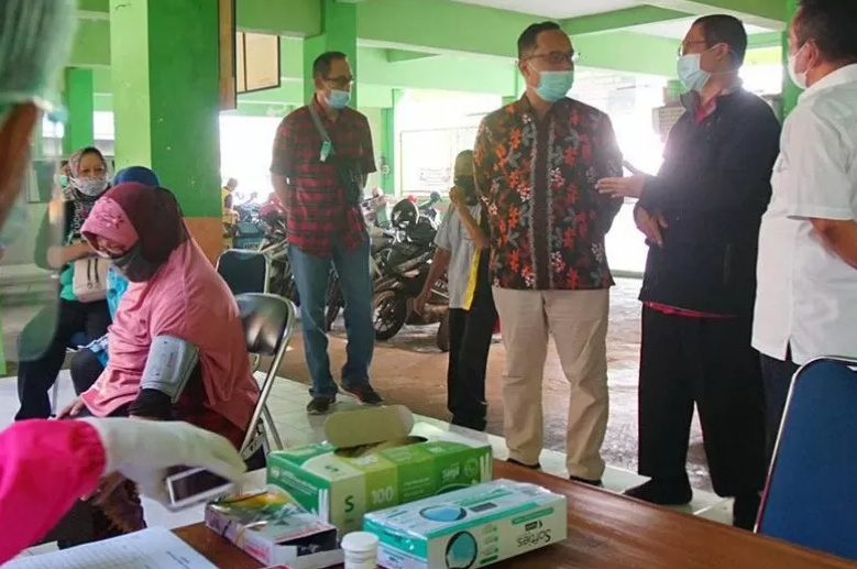 Wali Kota Magelang Minta Pedagang Tetap Patuhi Prokes Usai Divaksin