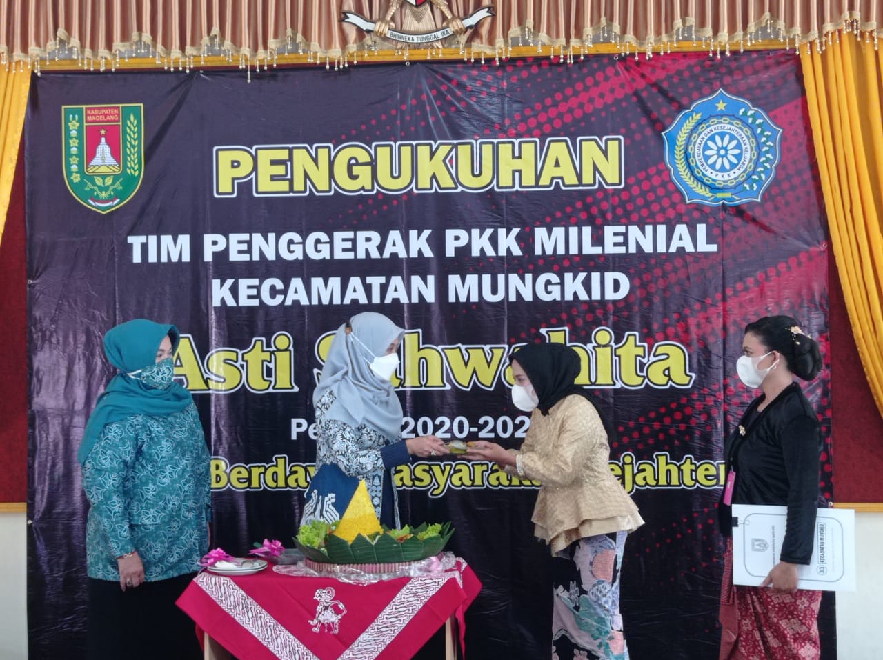 Pengukuhan Tim PKK Milineal Kecamatan Mungkid (1/3/2021)-(Foto: bsn)