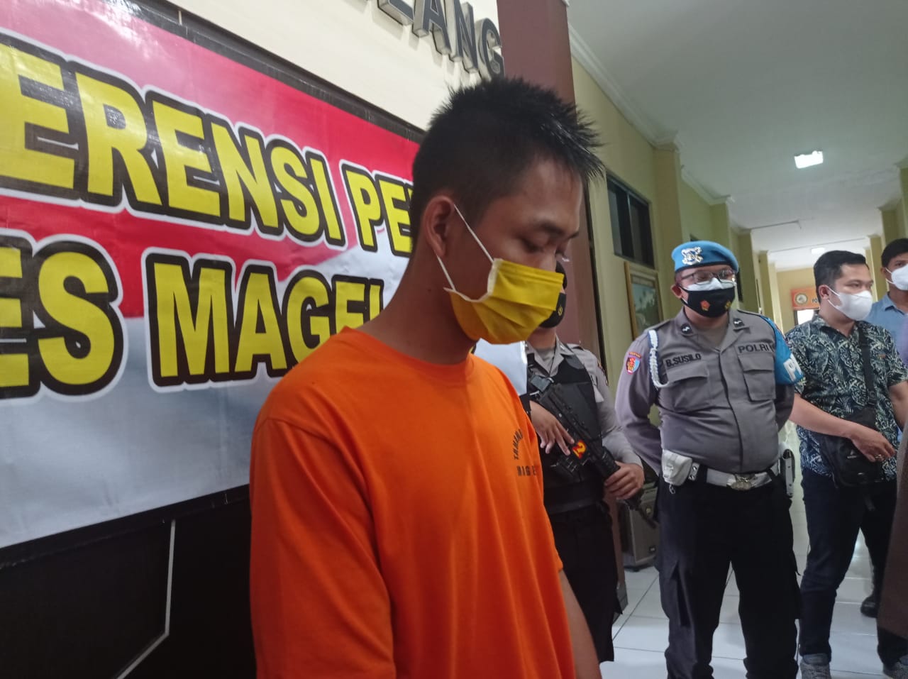 Pelaku Pembunuhan di Kamar Hotel Magelang merupakan pemuda asal Tempuran (6/3/2021) -(Foto: bsn)