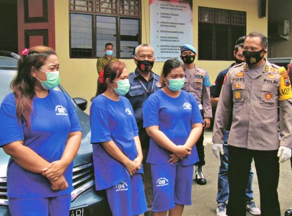 tiga ibu ibu di Magelang diamankan polisi karena kasus penggelapan