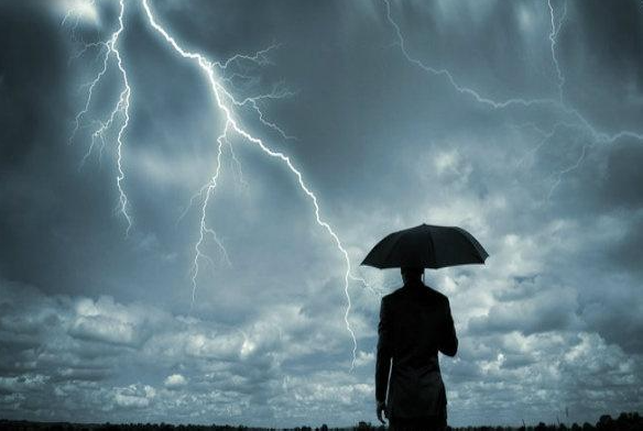 Waspada, BMKG Ingatkan Cuaca Ekstrem Berpotensi di Jateng  3 Hari Kedepan