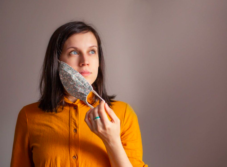 Pedoman Kesehatan Baru: Warga yang Divaksin Penuh Diizinkan Lepas Masker