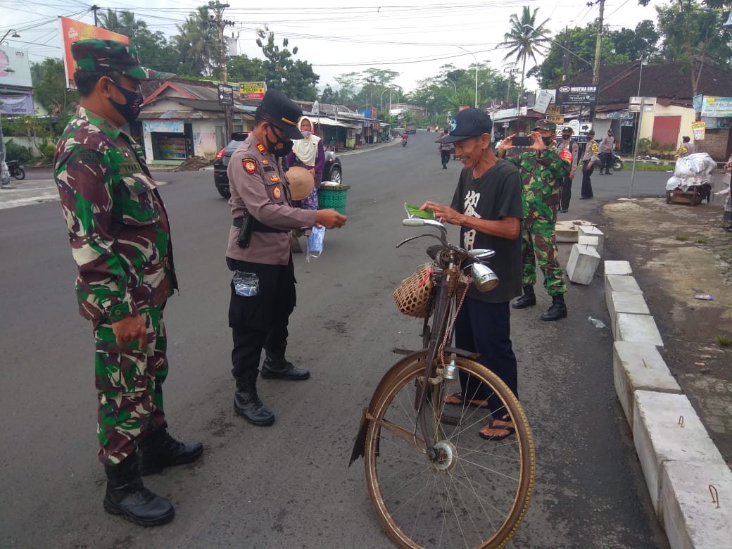 Tegakkan Prokes, Polsek Borobudur Gelar Operasi Yustisi