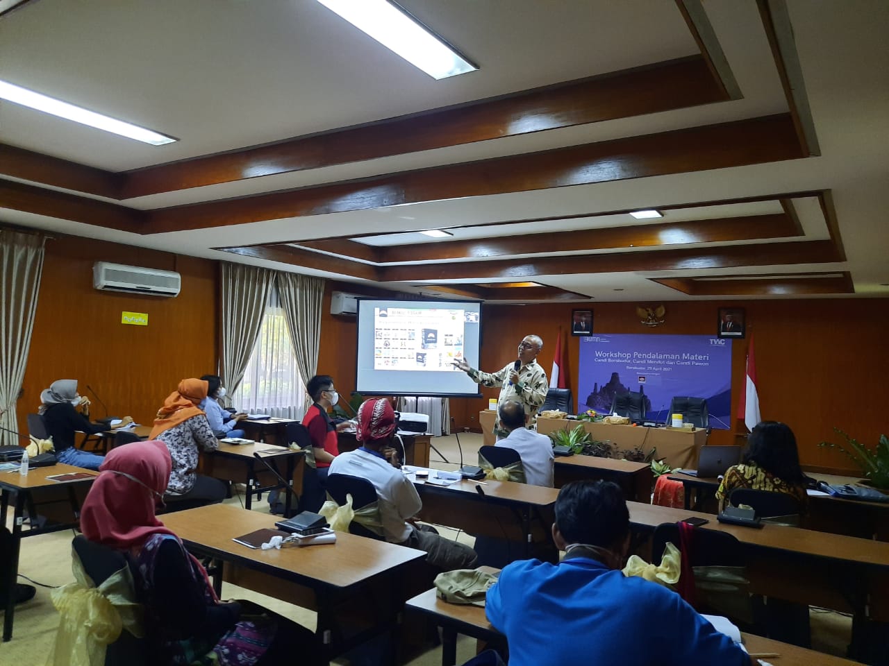 Workshop edukasi pendalaman materi candi borobudur, mendut, pawon, prambanan dan ratu boko oleh PT TWC (29/4/2021)