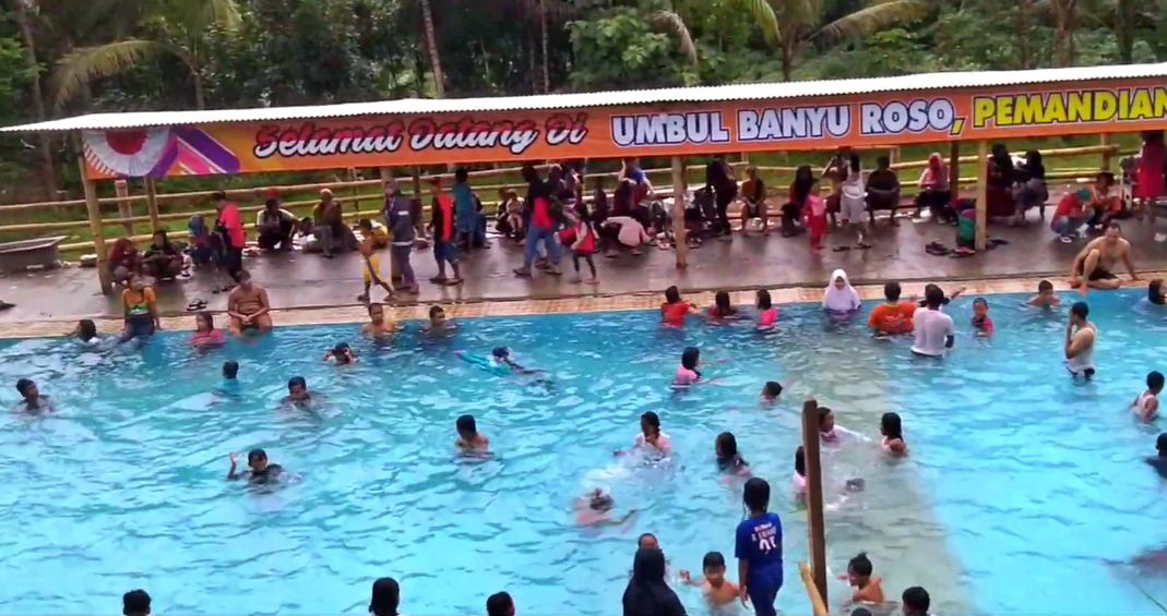 Kolam Renang pemandian air hangat umbul soro ngasinan Tempuran