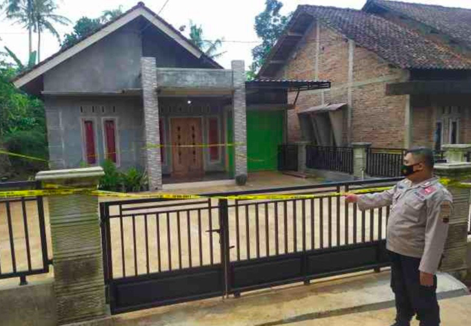 SEPI: Rumah ditemukannya mayat bocah 7 tahun. (foto: ist)