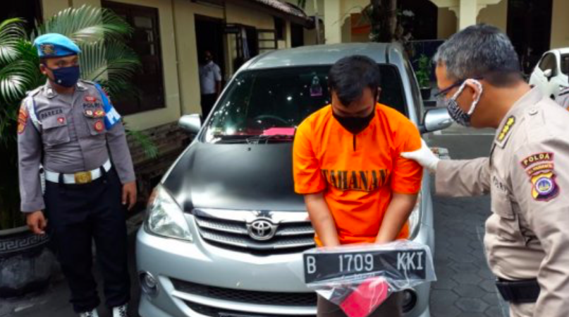 JERA: Pelaku pencurian mobil berhasil ditangkap polisi bersama barang bukti kejahatan. (gambar: ilustrasi)