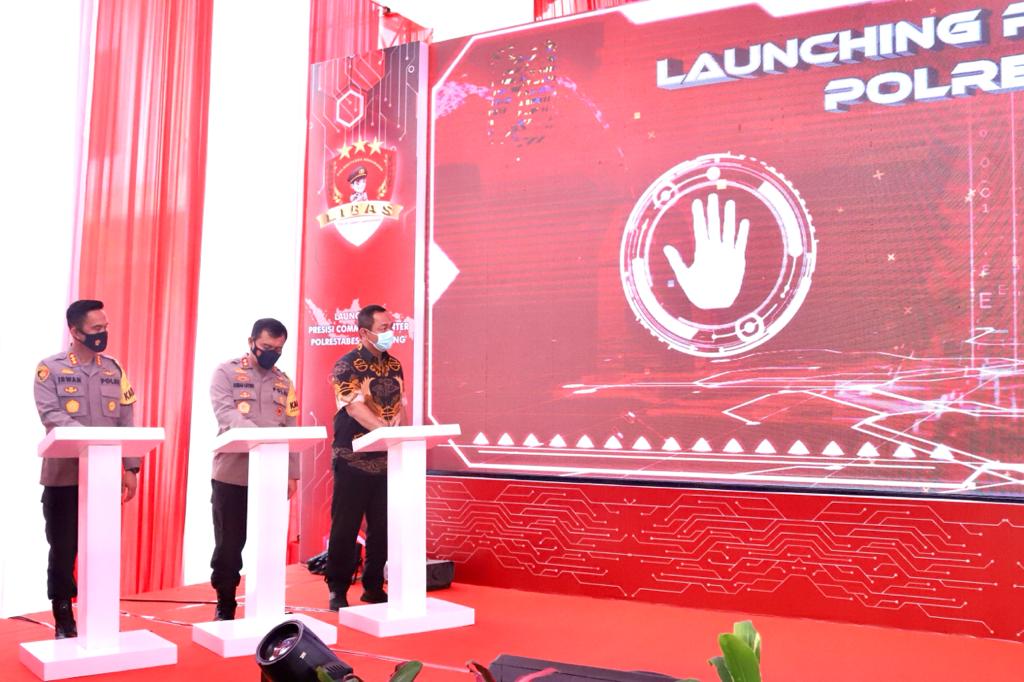 Permudah Layanan, Kapolda Jateng Launching Aplikasi Presisi Commander Center