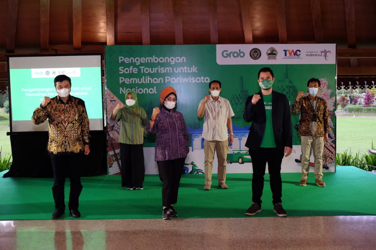 Kerjasama Grab dan Kemenparekraf, Tingkatkan Kualitas Layanan di KSPN Borobudur