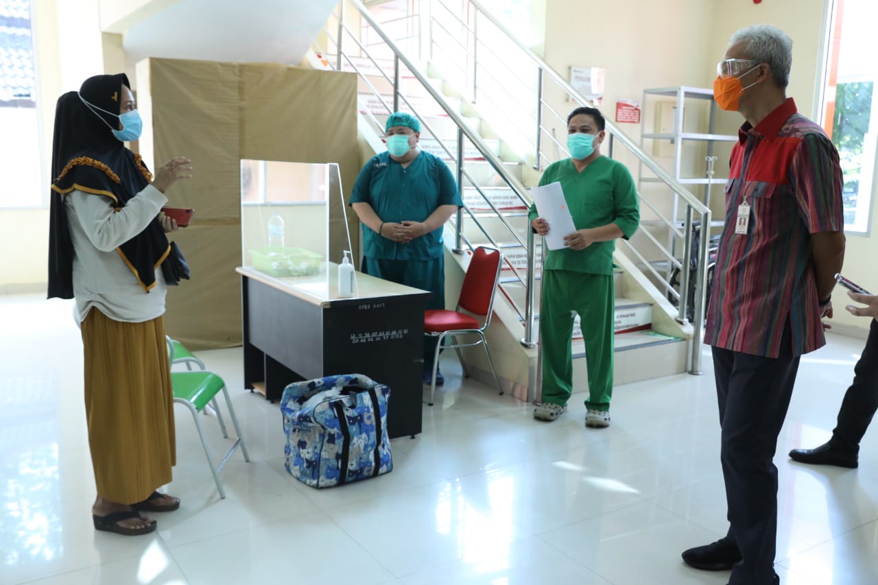 Ganjar dapat keluhan warga Kudus