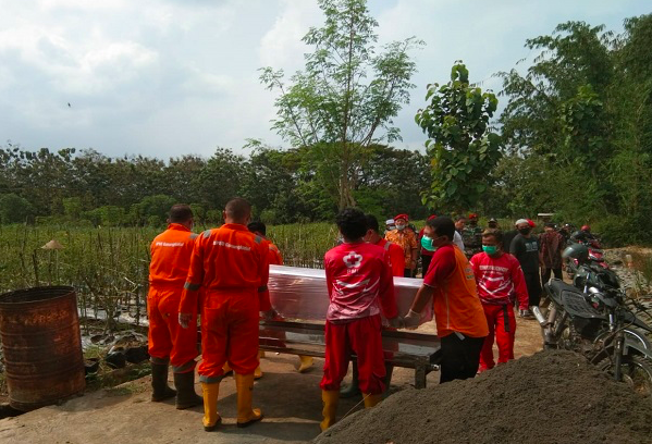 DIPINDAH: Warga di Padukuhan Trenggono Lor, Kalurahan Sidorejo Ponjong, Kabupaten Gunungkidul. (foto: ist)
