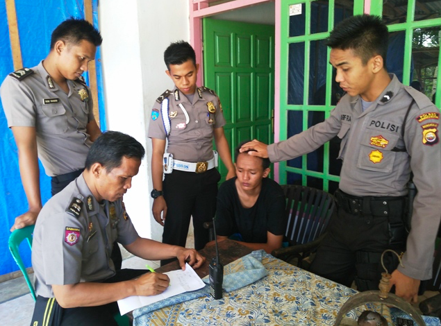 Ilustrasi maling burung ditangkap polisi. (sumber: internet)