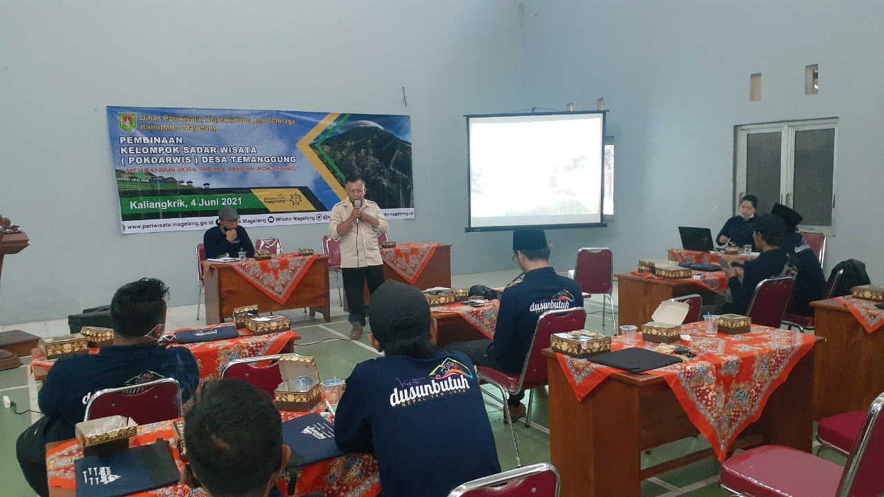Disparpora Kabupaten Magelang Gelar Pembinaan Pokdarwis di Kaliangkrik