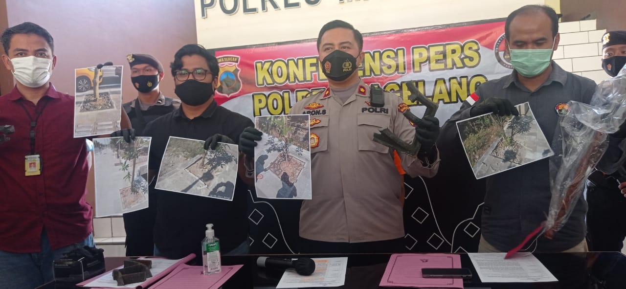 Duh Maling Gondol Material Mega Proyek Borobudur