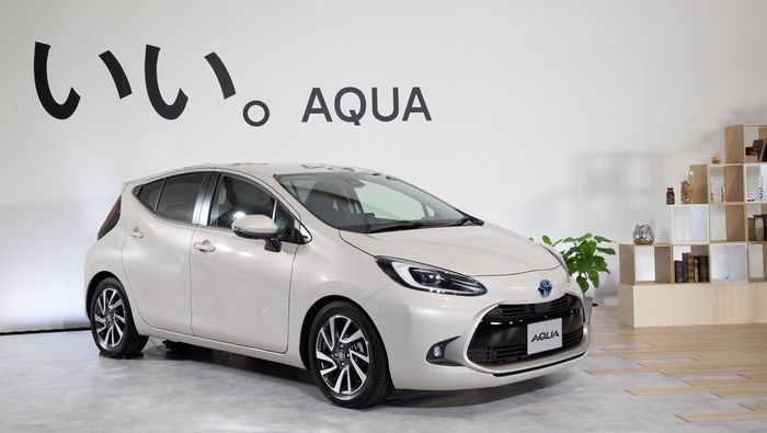 Toyota Luncurkan Mobil Hybrid Aqua Generasi Kedua, Ada Fitur Canggih Untuk Parkir