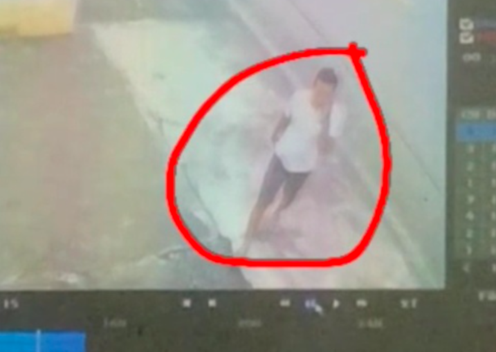 BB: Aksi pencurian ponsel terekam kamera cctv. (foto: iustrasi/ist)