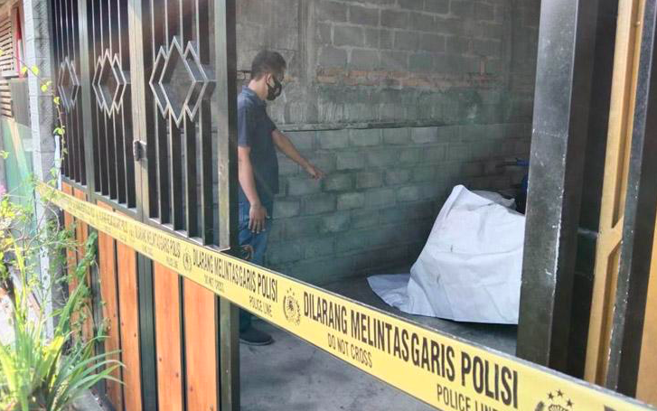TKP: Rumah polisi di Kulon Progo Jogjakarta yang disatroni maling. (foto: ist)