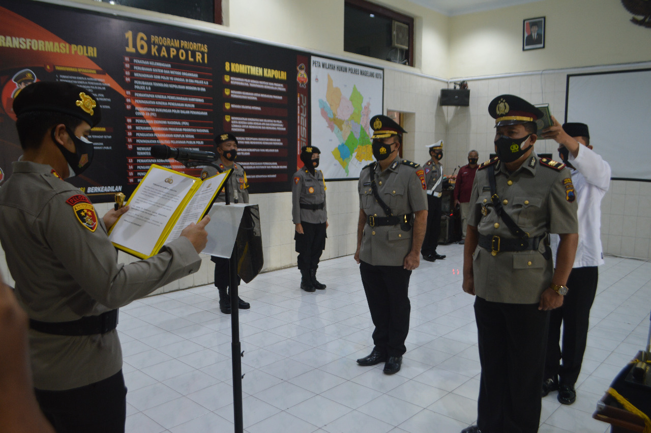 Pimpin Sertijab Kapolsek Magelang Utara, Ini Pesan Kapolres