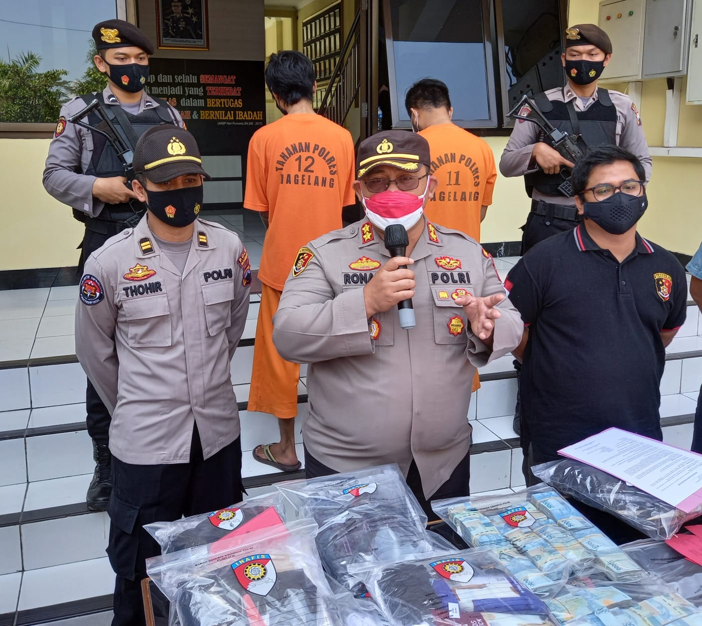 Detik-detik Polisi Tangkap Pelaku Pembobolan ATM di Mertoyudan Magelang